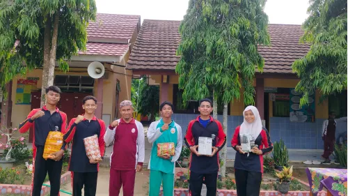 Gelar Karya P5: Bangunlah Jiwa Raganya, Wujud Nyata Profil Pelajar Pancasila di SMA Negeri 1 Dente Teladas